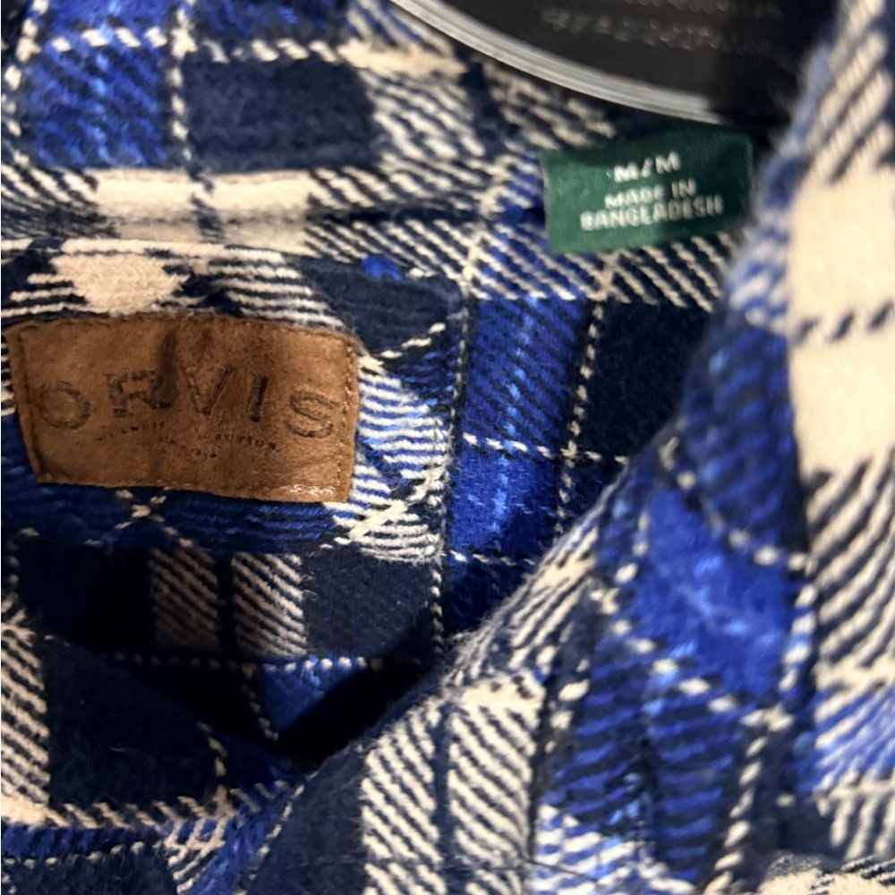 Orvis Men's Navy and Cream Plaid 100% cotton Shirt size M - Picture 7 of 7